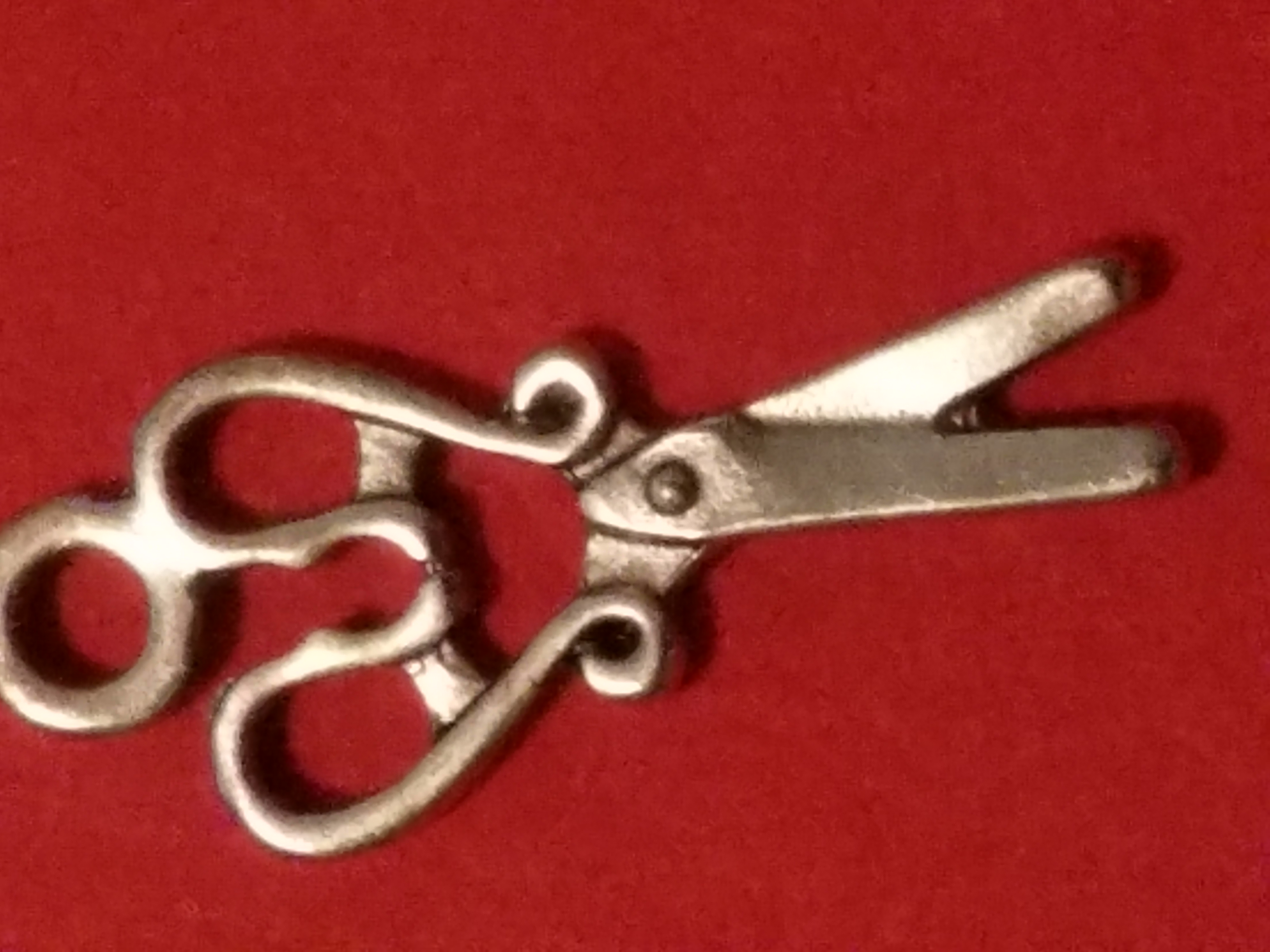 Antique Charms Scissors 7