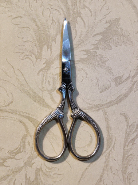 Flowered Scissors 3.5