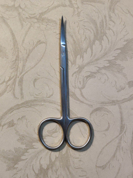 Curved Scissors 4.5