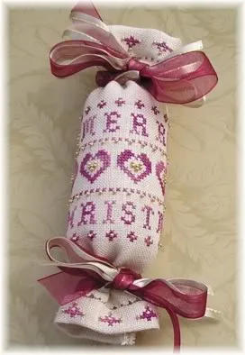 Christmas Needleroll - Merry Christmas design