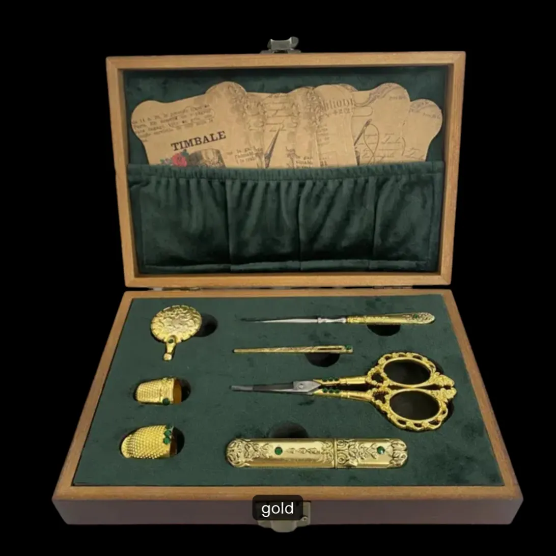 Vintage Embroidery Scissor Set Gold