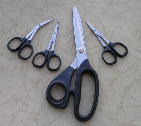 Kai 5100 4-inch Needle Crafting Scissors