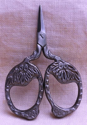Kelmscott 2014 Acorn Snips 2.5" Bronze scissors