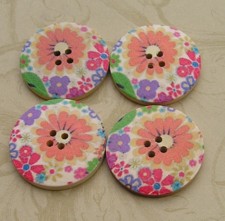 Floral Wood Buttons L111 1.15
