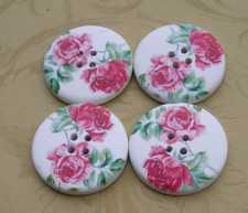Floral Wood Buttons L112 1.15