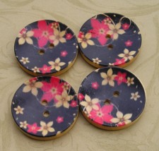 Floral Wood Buttons L114 1.15