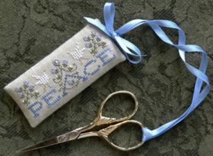 The Drawn Thread Peace Scissor Tag