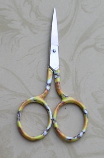 newbohinyellowscissors.JPG