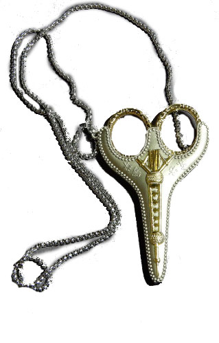 Little Stitches Heirloom Pendant Scissors Gold 3