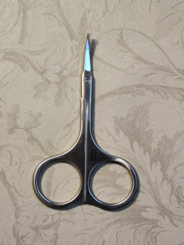 KAI 4 Bent Needlecraft Scissors - Slightly Blunted - N5100B-P