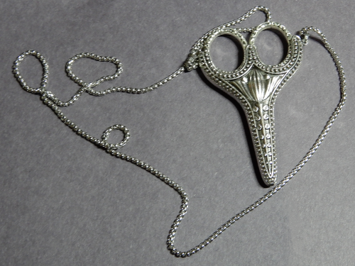 Little Stitches Heirloom Pendant Scissors Silver