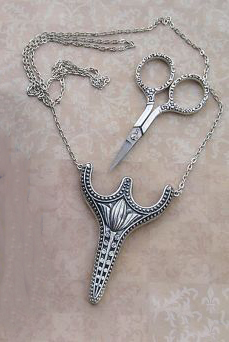 Little Stitches Heirloom Pendant Scissors Silver 1