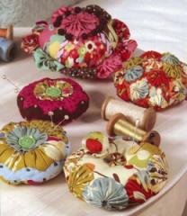 Yo-Yo Pincushions by Michele Muska